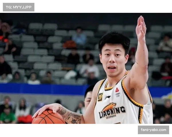 上海久事张镇麟李弘权锋线机动性 支撑快速攻防转换体系